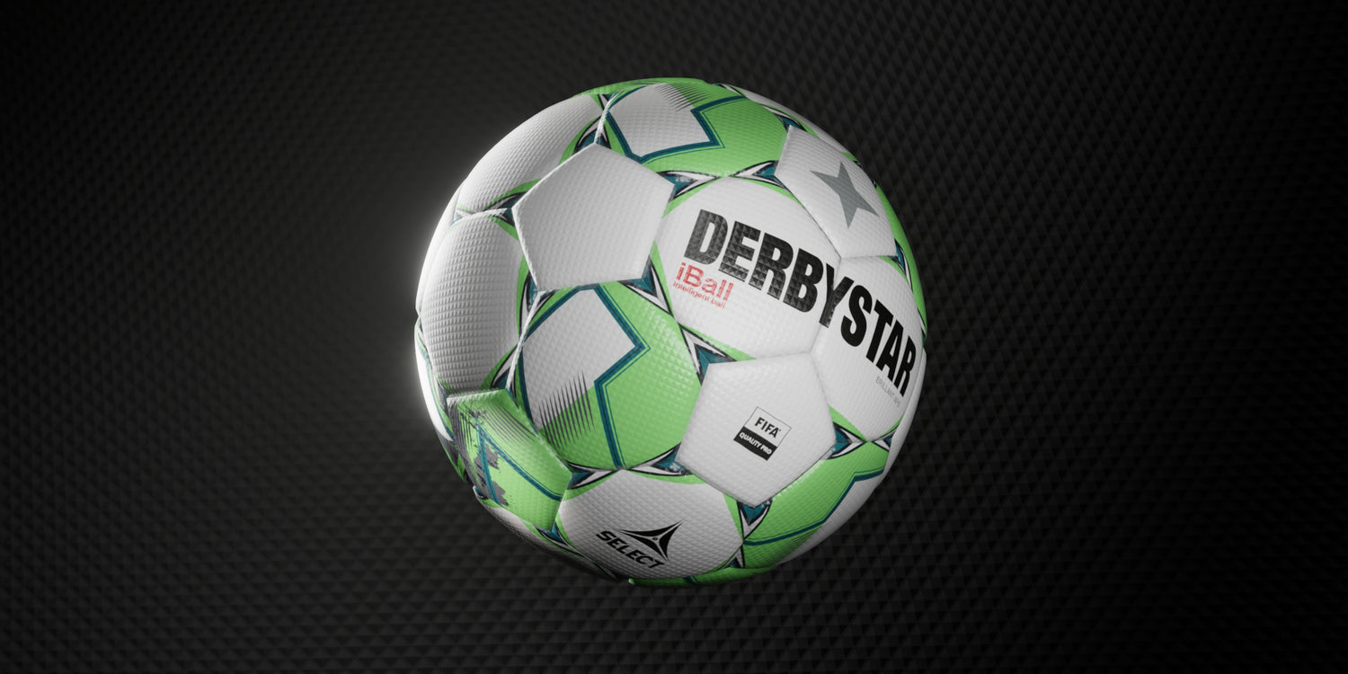 DER ERSTE FUSSBALL MIT INTEGRIERTEM TRACKING SENSOR